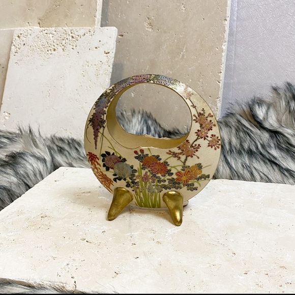 Antique Porcelain Japanese Satsuma Moon Vase Hand Painted Filigree Floral Bamboo - Picture 4 of 7